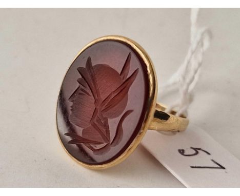 A carnelian set ring with classic head intaglio, 9ct, size N, 4.9 g