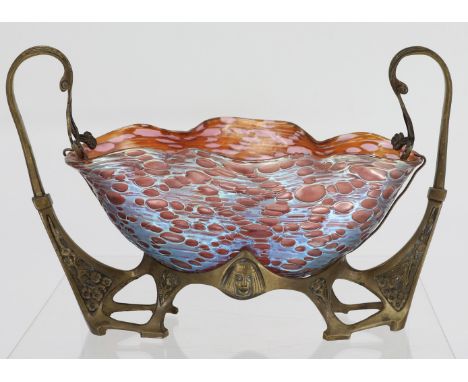 Glasschale, Johann Lötz, Witwe, 1900 - 1909, Loetz, Jugendstil, Art nouveau, Glas, Messing; Farbe: Rosa, silbrig, 22 x 16 x 3