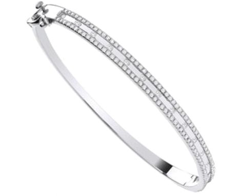**ON SALE**&nbsp;9ct White Gold 1.00ctw Bangle
&nbsp;
Metal: 9ct White GoldDimensions: Internal Size 58.3mm x 51.8mmCarat (TC