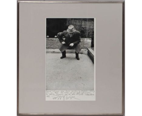 McBride, Will (1931 St. Louis - Berlin 2015) "Konrad Adenauer beim Boule spielen...Wir hatten oft gut Spaß miteinander, der d