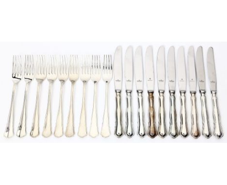 Neun Menuegabeln und zehn -messer, Wilkens. 925/000 Sterlingsilber, 511 g (ohne Messer gewogen). Form "Chippendale". Kratzer.