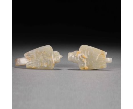 A pair of Hetian jade fish birds   H5.5cm           W2.9cm       Weight36g