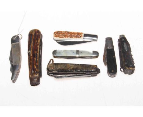Collection of seven vintage pocket knives.