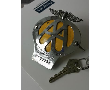 A Vintage AA Car badge &amp; AA Key. 