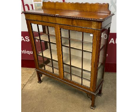 An Edward VII Chippendale Revival mahogany two door display cabinet 