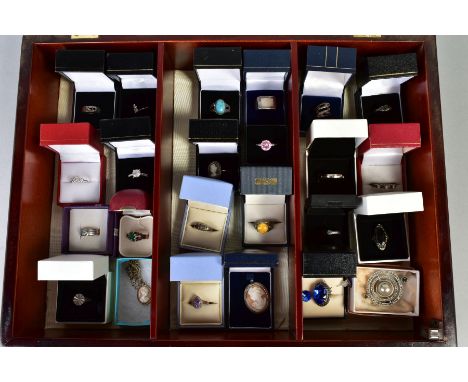 A WOODEN DISPLAY BOX AND CONTENTS OF JEWELLERY, the dark wooden display box with glass front, length 40cm x 30cm x 9cm, with 