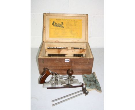 A RECORD No 405 MULTI PLANE in a wooden box with 23 blades, guides and manual