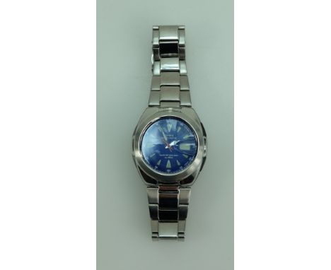 Casio Wave Cepter gents stainless steel wrist watch & strap in original box with paperwork 