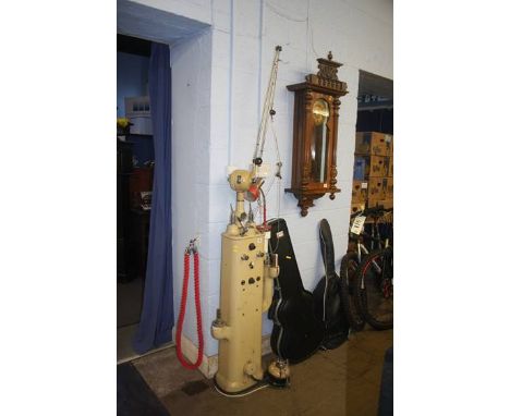 A Rathbone Dental Engine