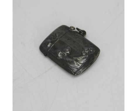 An Edward VII silver vesta case, relief decorated with stylised flowers, Birmingham 1901, 0.7ozt 