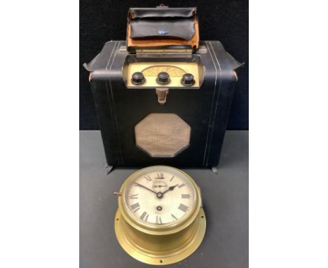 A Roberts P4D Battery Operated Radio In production for 5 years from 1946-1951, manufactured in the UK by Roberts Radio Co. Lt