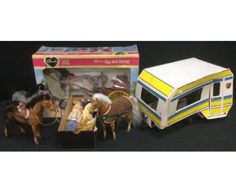 Sindy Toys - Gig and Horse, boxed;  caravan, boat; three similar scale horses, Tressy &amp; Toots dolls etc 