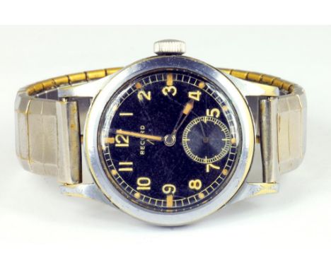 A RECORD STAINLESS STEEL BRITISH MILITARY ISSUE WRISTWATCH, MARKED WWW, ARROW AND L18933 636780