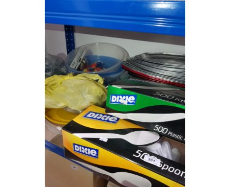 LARGE QUANTITY OF PLASTIC CUTLERY AND PARTY BUFFET TRAYS ETC