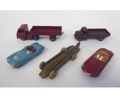 Five vintage diecast model vehicles: to include a model of the Golden Arrow Landspeed record by Sir Henry Seagrave 