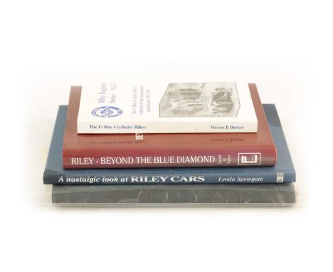 A COLLECTION OF VARIOUS RILEY BOOKS AND WORKSHOP MANUAL 