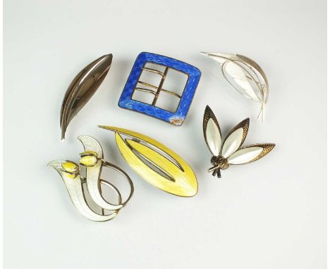 A collection of five brooches and a buckle, comprising; a yellow and white enamel flower brooch, stamped 'Norway Sterling 925