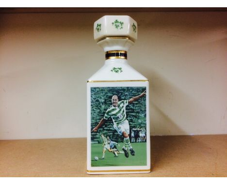 HENRIK LARSSON POINTERS DECANTER
Single Malt Scotch Whisky
Decanter no. 58 of 2007. 70cl, 40% volume. CONDITION REPORT: Fill 