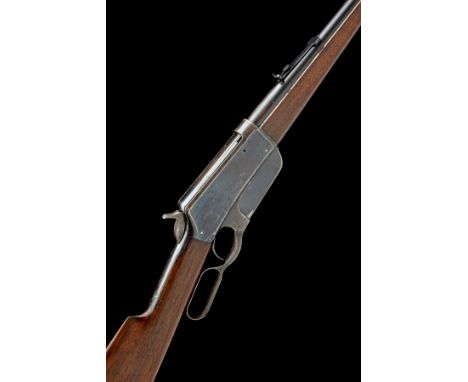 A SCARCE EARLY .40-72 WINCHESTER SPORTING RIFLE, MODEL 1895 'FLAT-SIDE', serial no. 602, for 1896, with 26in. tapering blued 
