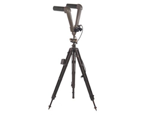 A SUPERB GERMAN WORLD WAR TWO 'SCHERENFERNROHR S.F.14.Z.GI. H / 6400' TWIN TELESCOPE AND TRIPOD, circa 1940, complete with an