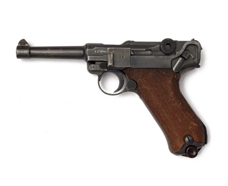 A MAUSER 9mm (PARA) 'LUGER P08' SERVICE PISTOL, serial no. 862, dated for 1941, with blued 4in. barrel, blued toggle with 'by