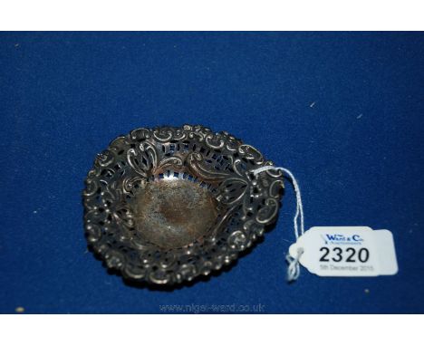 A Silver Trinket Dish with pierced and embossed decoration, London 1898