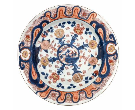 Depicting scene in garden in center of charger surrounded by flowers, 18th Century, marked with double ring and sacred fungus