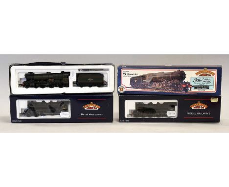 Bachmann OO Gauge Four Locomotives 31706 Class B1 Roedeer LNER 1040, 31553 Class V2 BR 60807, 31710 Class B1 Oliver Bury BR 6