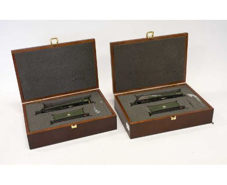 Bachmann Two Class A4 Locomotives In Presentation Boxes Dwight D Eisenhower BR 60088 with CoA 489/500 and Empress of India (b
