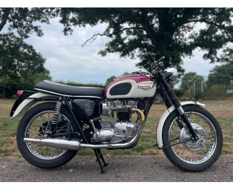 Triumph T120 Bonneville. 1967. Matching engine and frame numbers. Only done 1000 miles since engine rebuild around 11 years a
