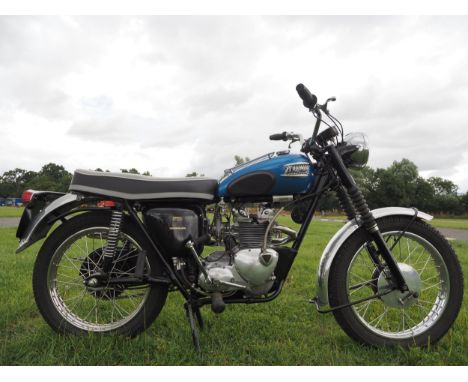 Triumph TR5R Trophy motorcycle 500cc. 1961. Completely rebuilt, only 94 miles covered since engine rebuilt. Runs and rides. L