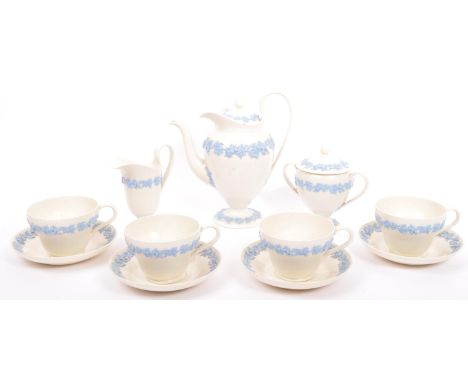 A vintage 20th century Wedgwood Queensware tea service set. To include, teapot, cups, saucers, sugar bowl, milk jug. Teapot m