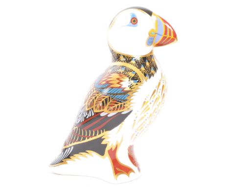 A vintage 20th century Royal Crown Derby fine English bone china bird, paperweight, in the form of a puffin, having gilt and 