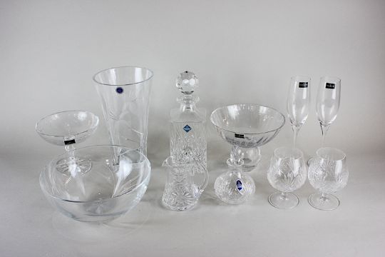 A Dartington Crystal Bowl An Edinburgh Crystal Spirit Decanter A