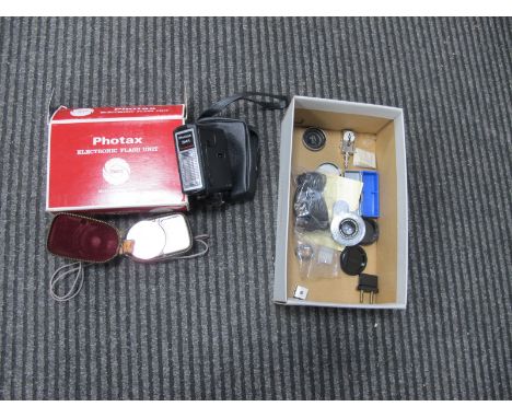 Weston Master V Light Meter, Alphax Heavy Duty Lens, covers, AutoKnips, boxed, Photax Electronic Flash Unit, boxed.