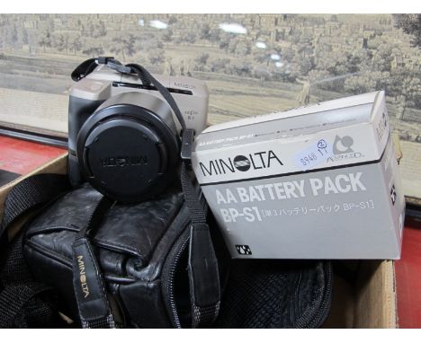 Minolta Vectis S1 with Minolta 25-150 Lens, with battery pack to base, cases, also spare AA battery pack BP-S1, boxed. (2)