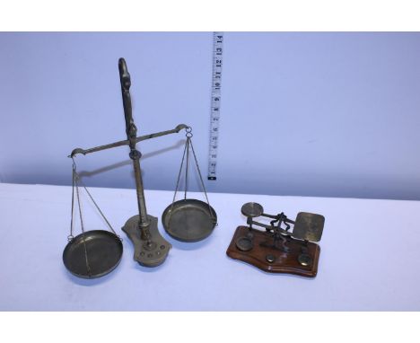 Two sets of vintage scales with weights (complete) 