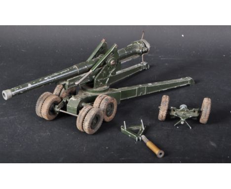 An original vintage Britain's made diecast model No. 2064 ' American 15mm Artillery Field Gun '. The model with elevating gun