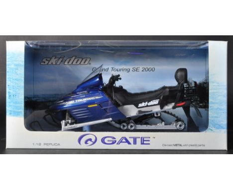 A boxed ' Global Gateway ' made 1/12 scale diecast model No. 01083 Snowmobile GT SE Grand Touring Ski-Doo. Detailed model app