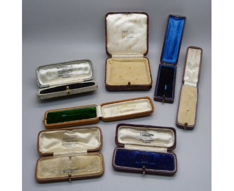 Seven vintage jewellery boxes 