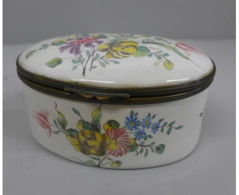 A 19th/early 20th Century enamelled oval trinket box 