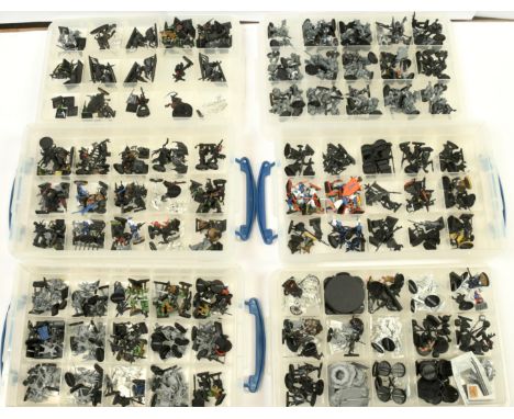 Games Workshop Warhammer &amp; similar, large quantity of plastic and metal 28mm scale fantasy figures, Good to Good Plus, so