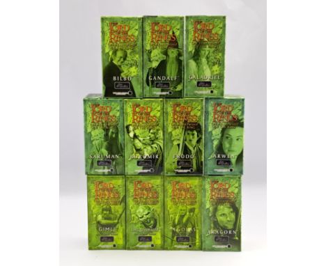 W Britain The Lord of the Rings The Fellowship of the Ring x11 Including: (1) Frodo, (2) Aragorn, (3) Legolas, (4) Orc Overse