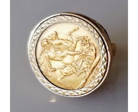 A George V gold full-sovereign ring on a 9ct gold mount, hallmarked, size K, dated 1913, Melbourne mint, 14g