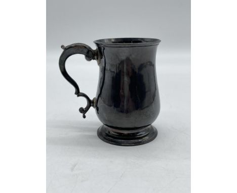 Hallmarked Silver Mug/Tankard. 
Total weight 185gr. 