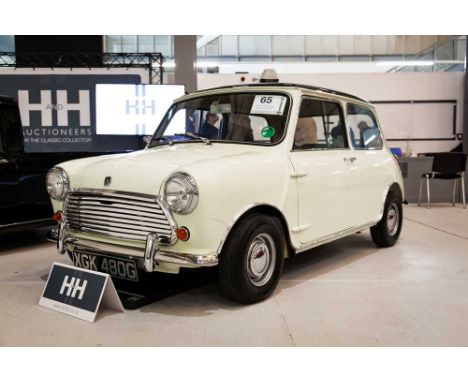 Registration No: XGK 480G Chassis No: K-A256-117545A MOT: ExemptSubject to a bodywork restoration completed approximately 18 