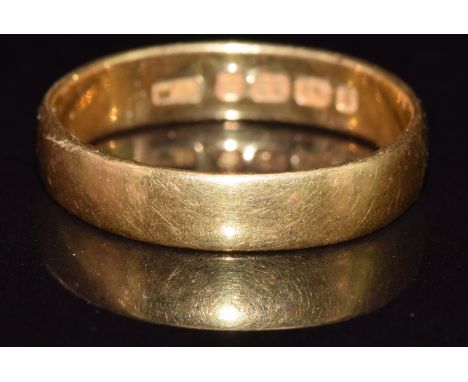 Victorian 22ct gold wedding band, Birmingham 1890, in vintage box, 3.6g, size P