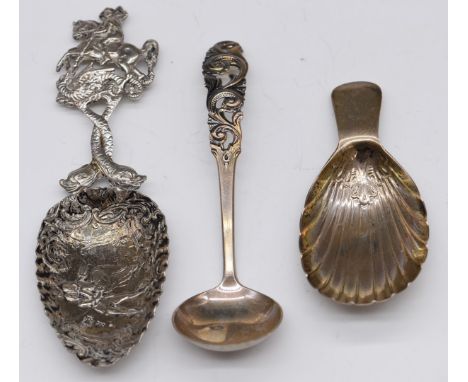 Edward VII Irish hallmarked silver caddy spoon with shell shaped bowl, Dublin 1904, maker&nbsp;John Smyth &amp; Sons, length 