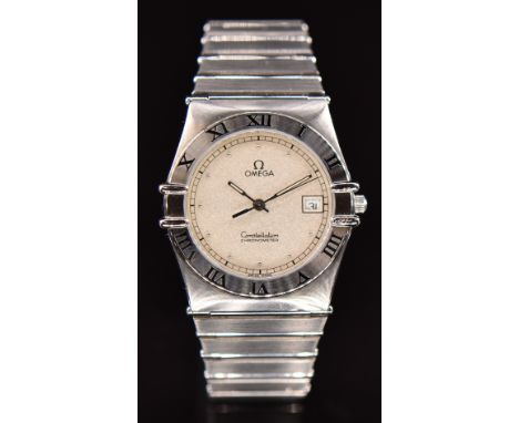 Omega Constellation chronometer gentleman's wristwatch with date aperture, luminous hands, silver dial, Roman numerals to the