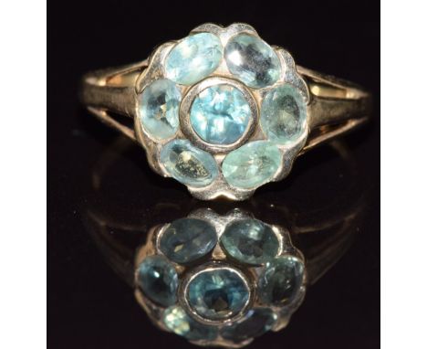 A 9ct gold ring set with Alexandrite in a cluster, 2.3g, size N